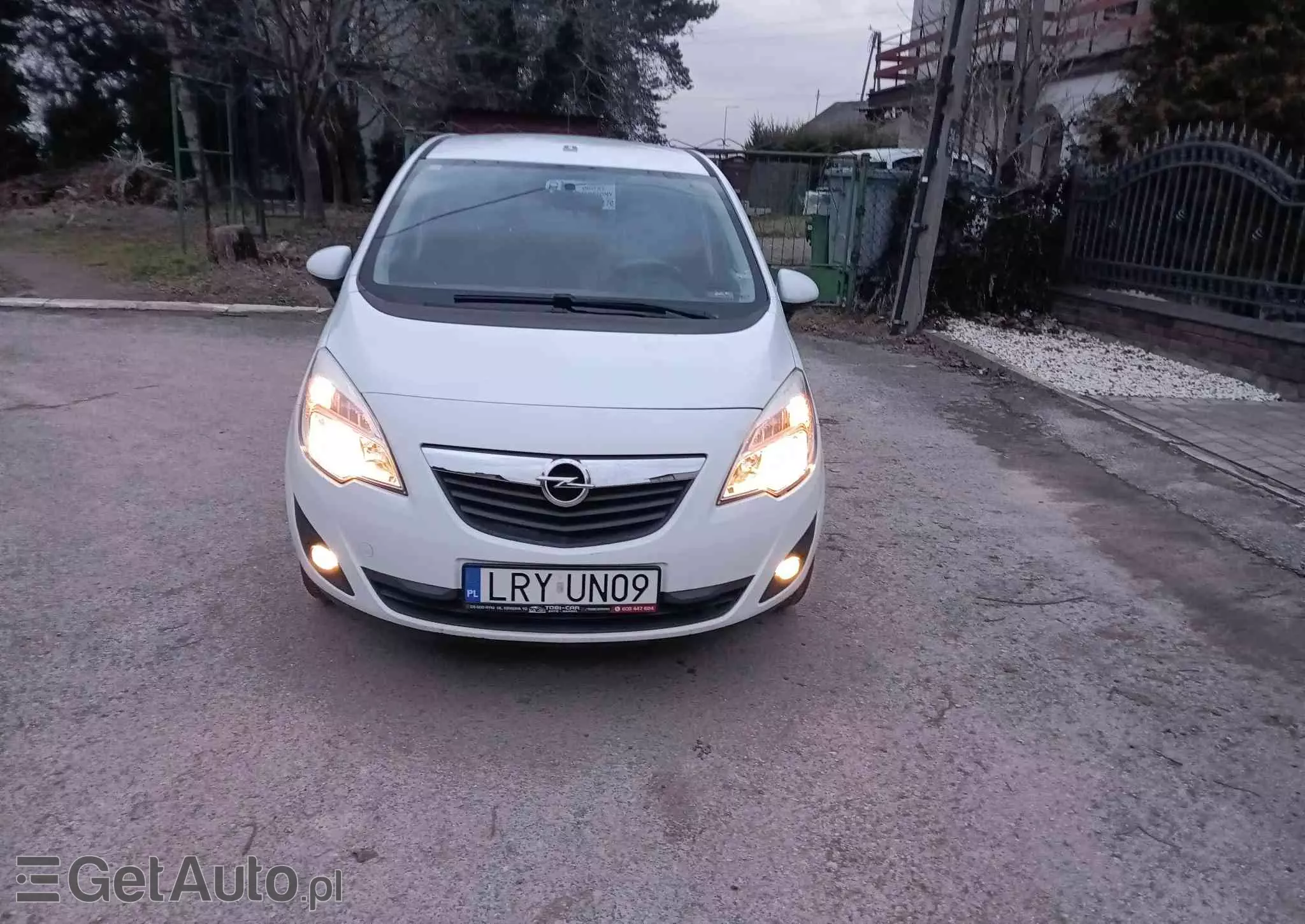 OPEL Meriva 1.4 Color Edition