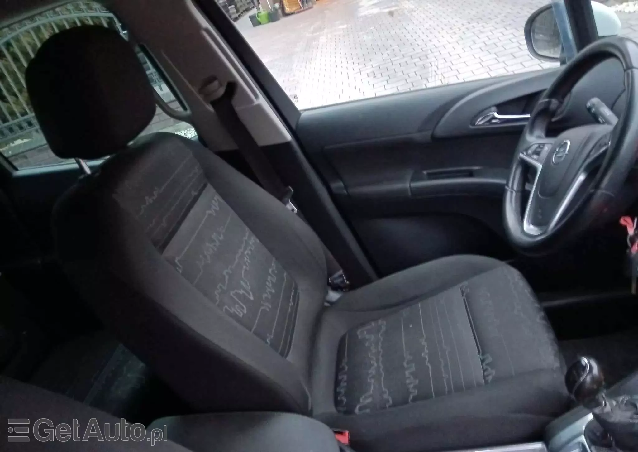 OPEL Meriva 1.4 Color Edition