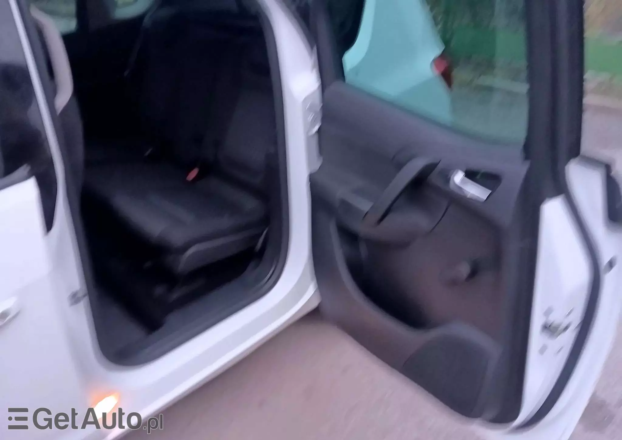 OPEL Meriva 1.4 Color Edition