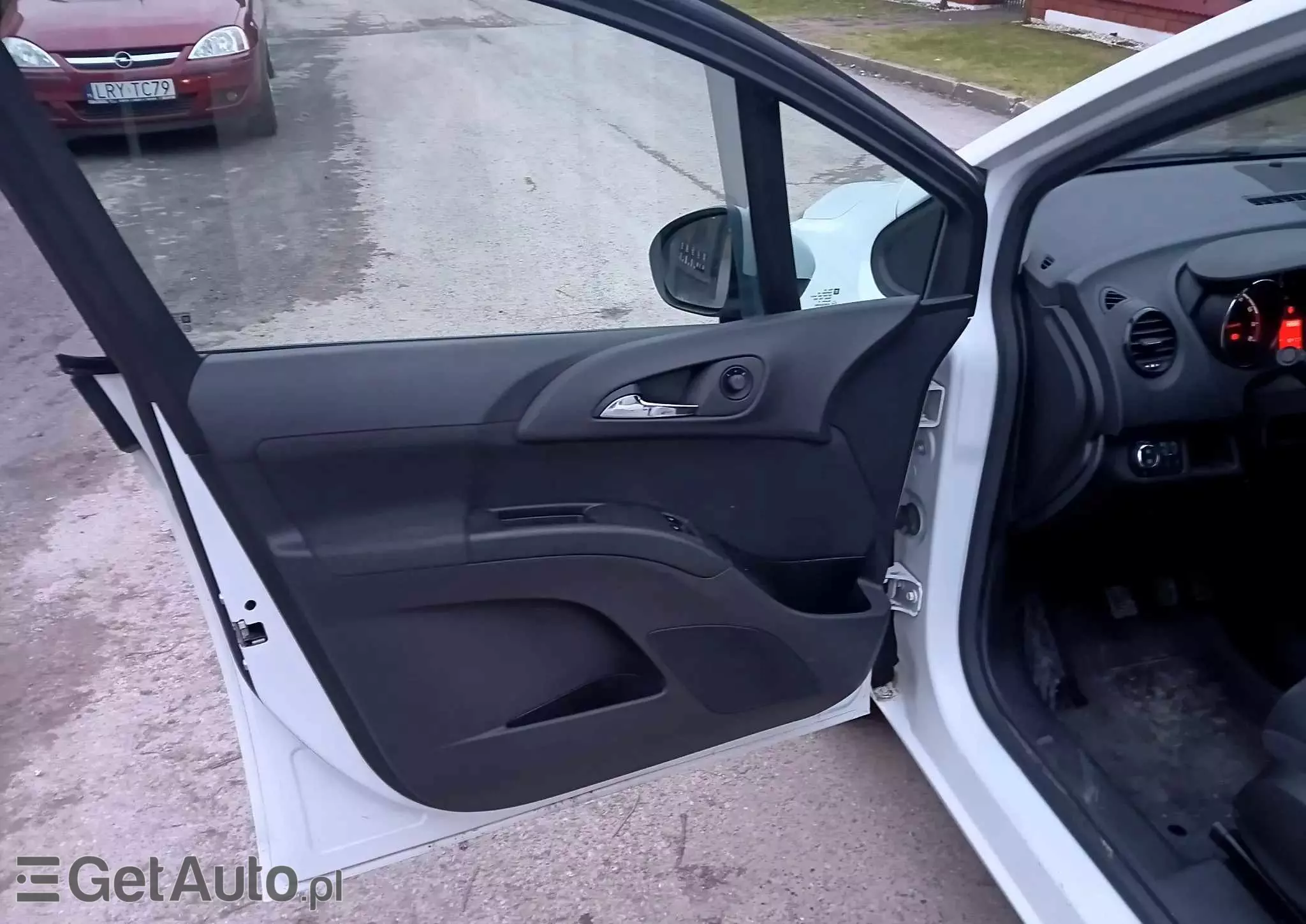 OPEL Meriva 1.4 Color Edition