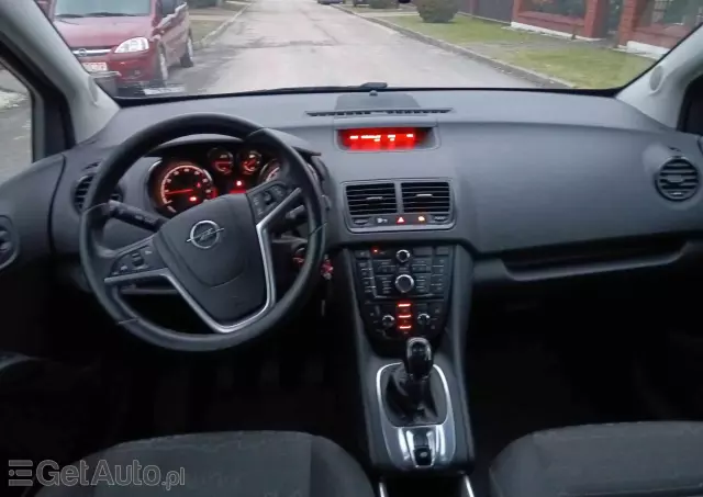 OPEL Meriva 1.4 Color Edition