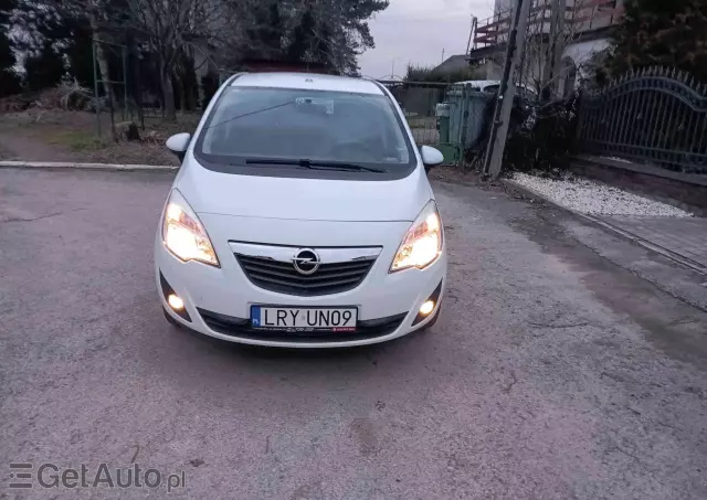 OPEL Meriva 1.4 Color Edition