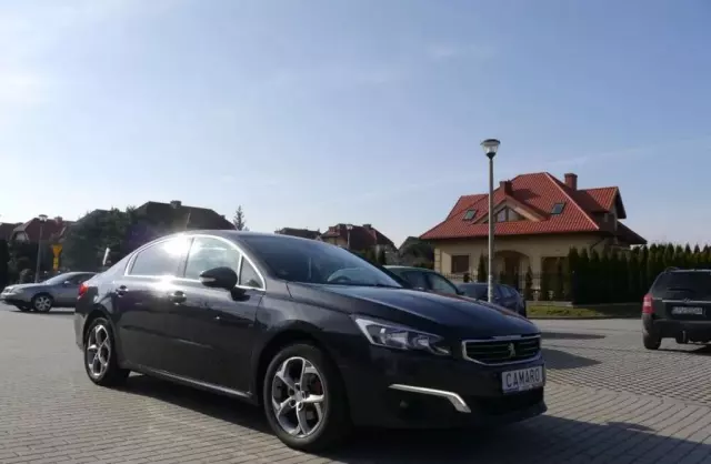 PEUGEOT 508 