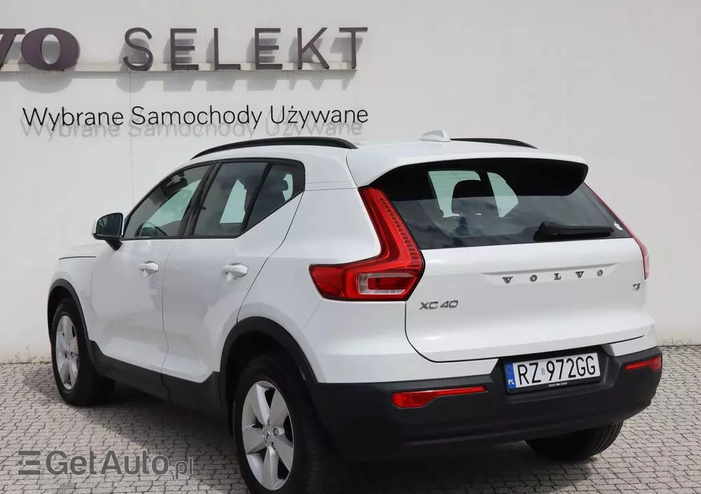 VOLVO XC 40 T3
