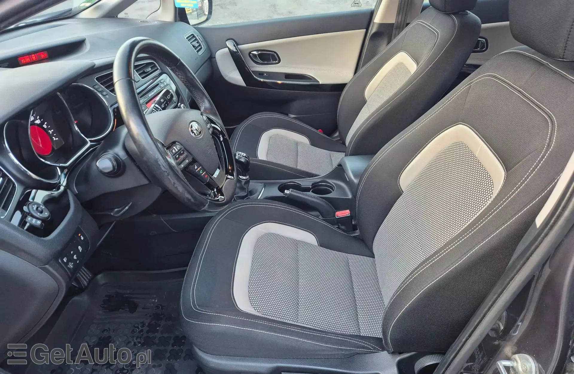 KIA Ceed 1.6 CRDi 16V (128 KM)