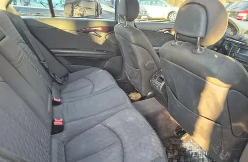 MERCEDES-BENZ Klasa E 