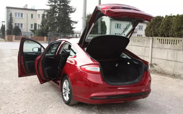 FORD Mondeo 2.0 TDCi Titanium