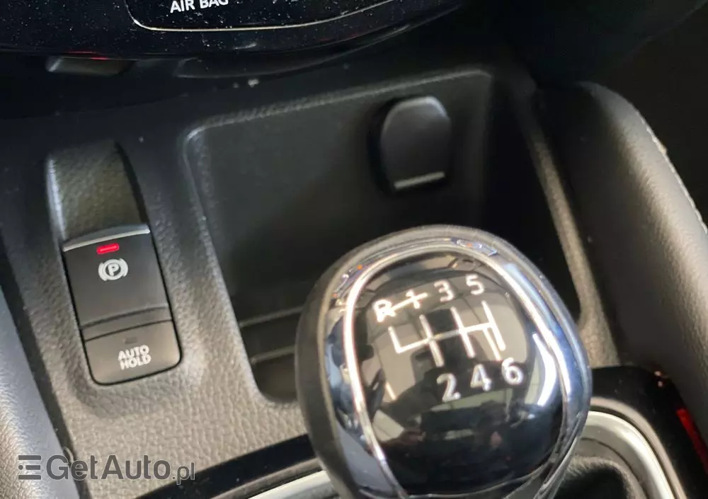 NISSAN Qashqai 1.2 DIG-T Tekna EU6