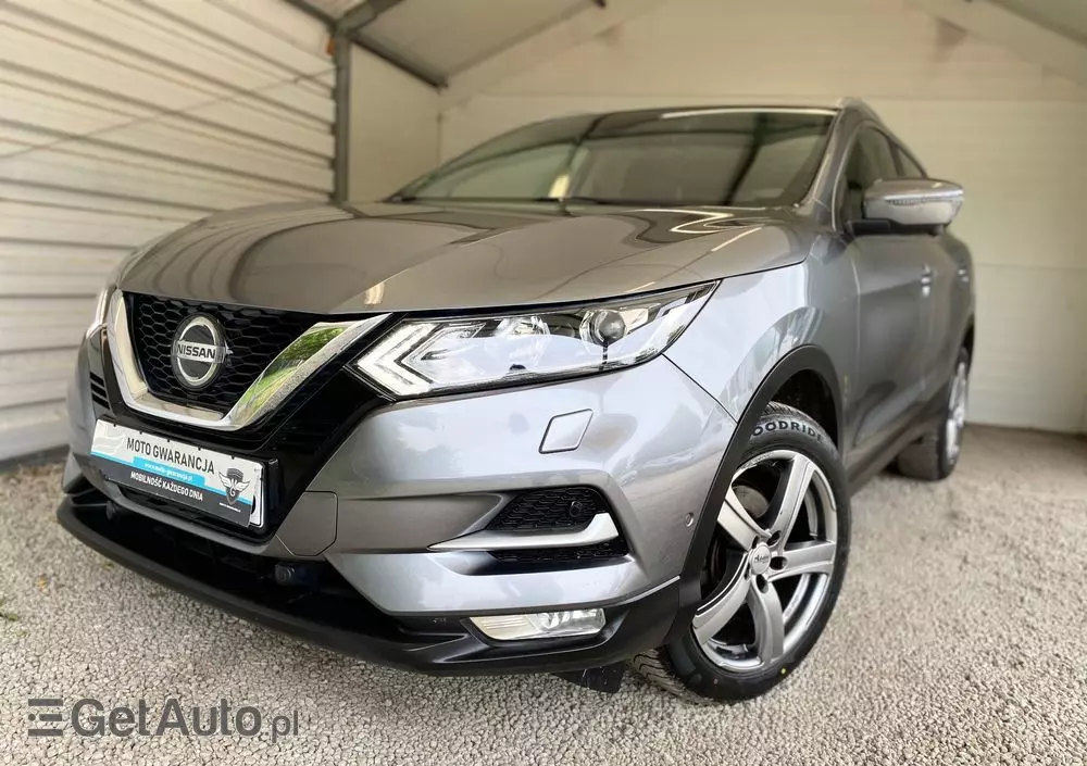 NISSAN Qashqai 1.2 DIG-T Tekna EU6
