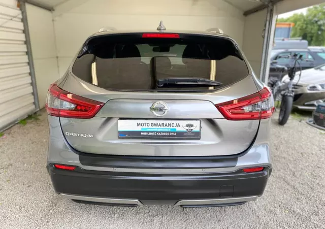 NISSAN Qashqai 1.2 DIG-T Tekna EU6