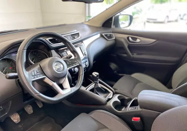 NISSAN Qashqai 1.2 DIG-T Tekna EU6