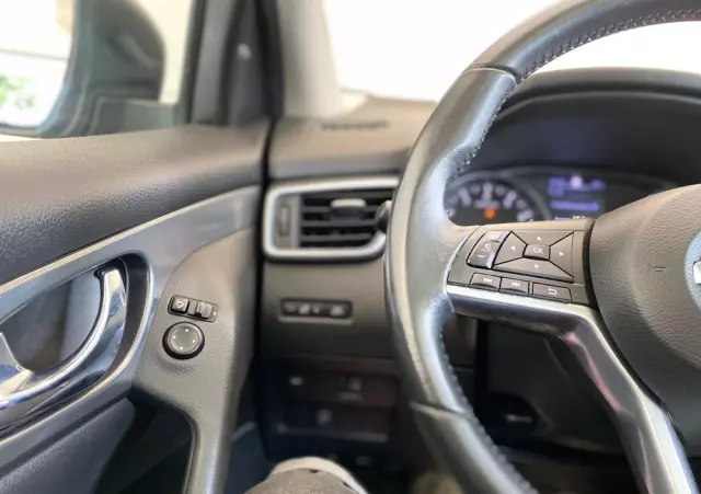 NISSAN Qashqai 1.2 DIG-T Tekna EU6