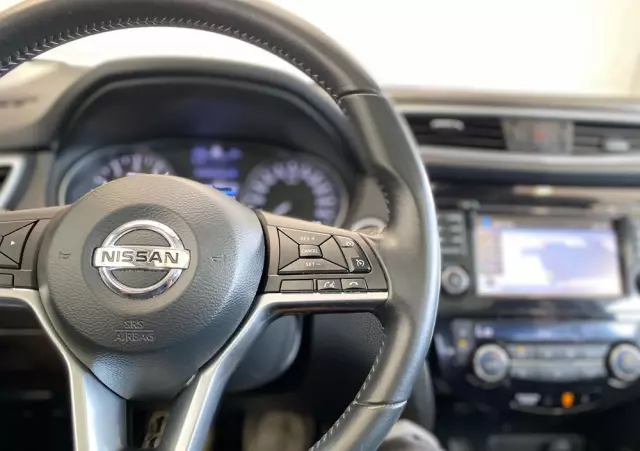 NISSAN Qashqai 1.2 DIG-T Tekna EU6