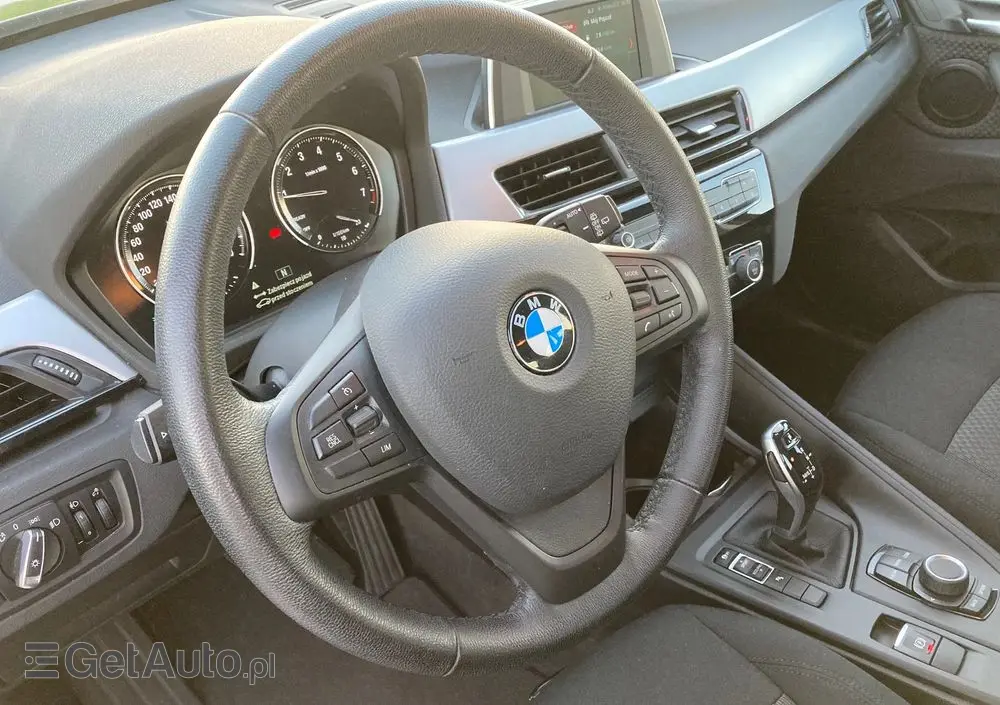 BMW X1 SDrive18i Advantage