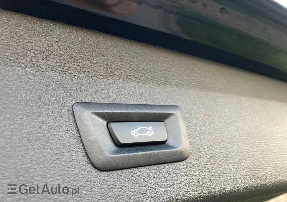 BMW X1 SDrive18i Advantage
