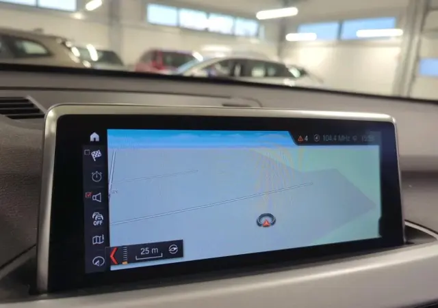 BMW X1 SDrive18i Advantage
