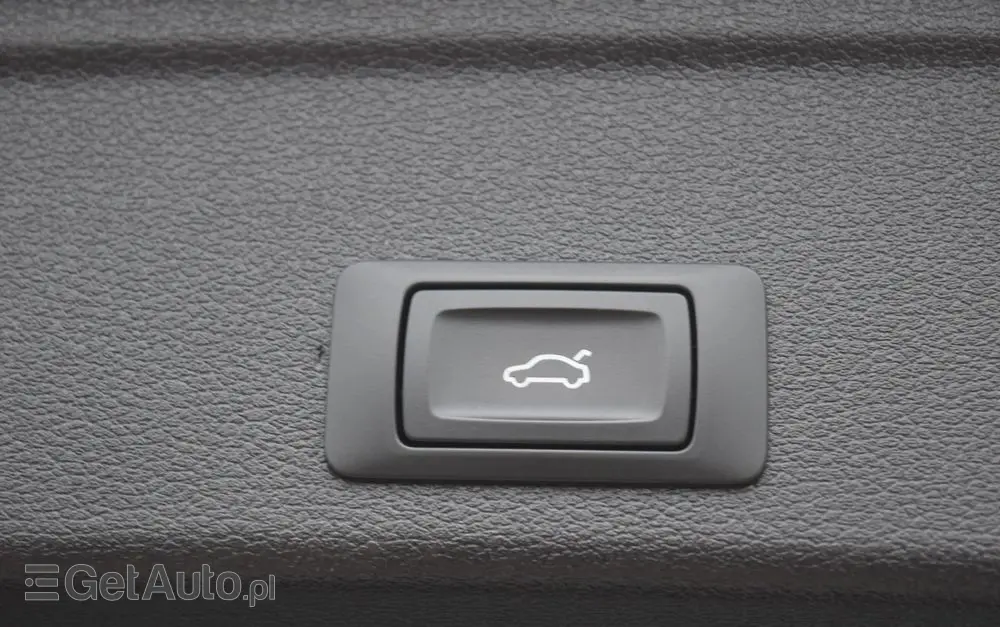 AUDI A4 Avant 2.0 TDI S tronic design