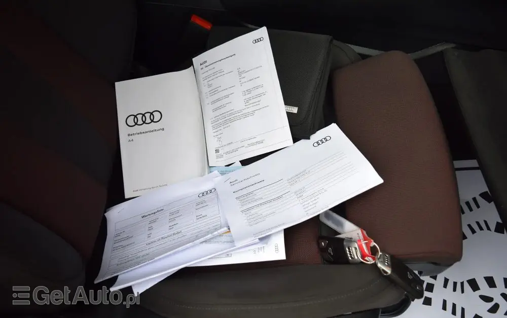 AUDI A4 Avant 2.0 TDI S tronic design