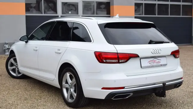 AUDI A4 Avant 2.0 TDI S tronic design