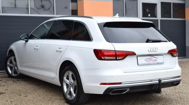 AUDI A4 Avant 2.0 TDI S tronic design