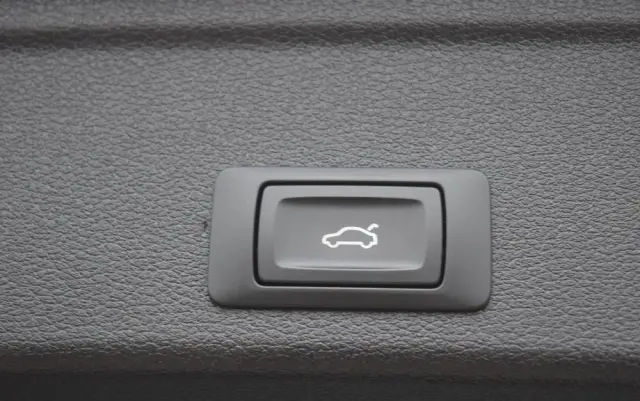 AUDI A4 Avant 2.0 TDI S tronic design