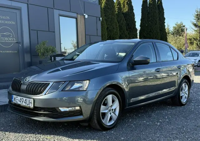 SKODA Octavia 1.6 TDI Ambition