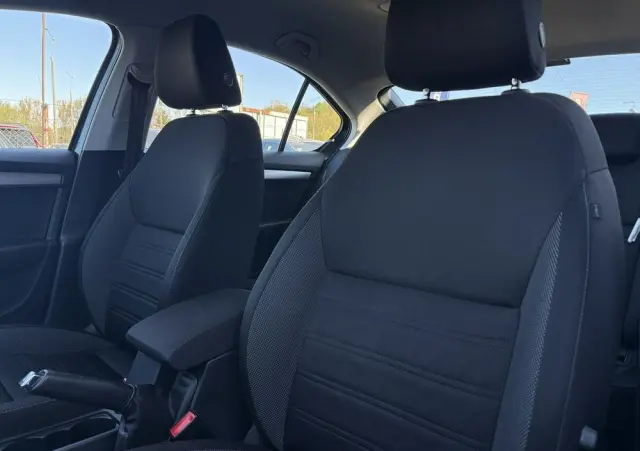 SKODA Octavia 1.6 TDI Ambition