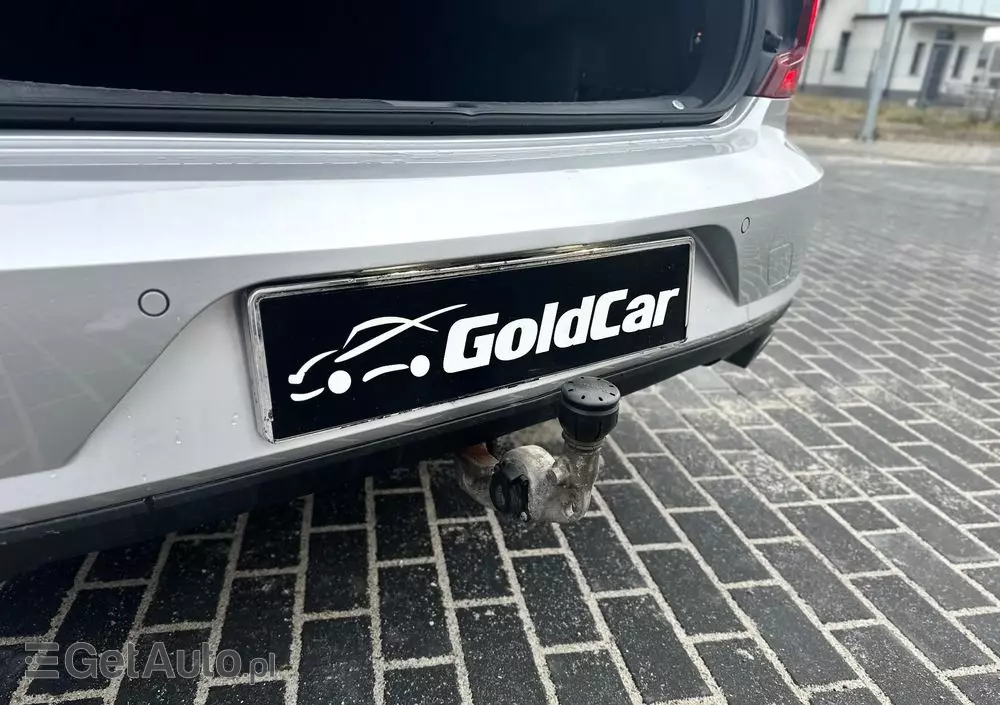 VOLVO S90 D4 Momentum