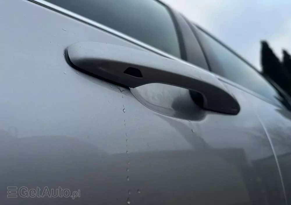 VOLVO S90 D4 Momentum