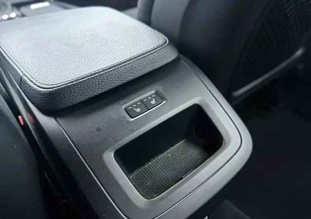 VOLVO S90 D4 Momentum