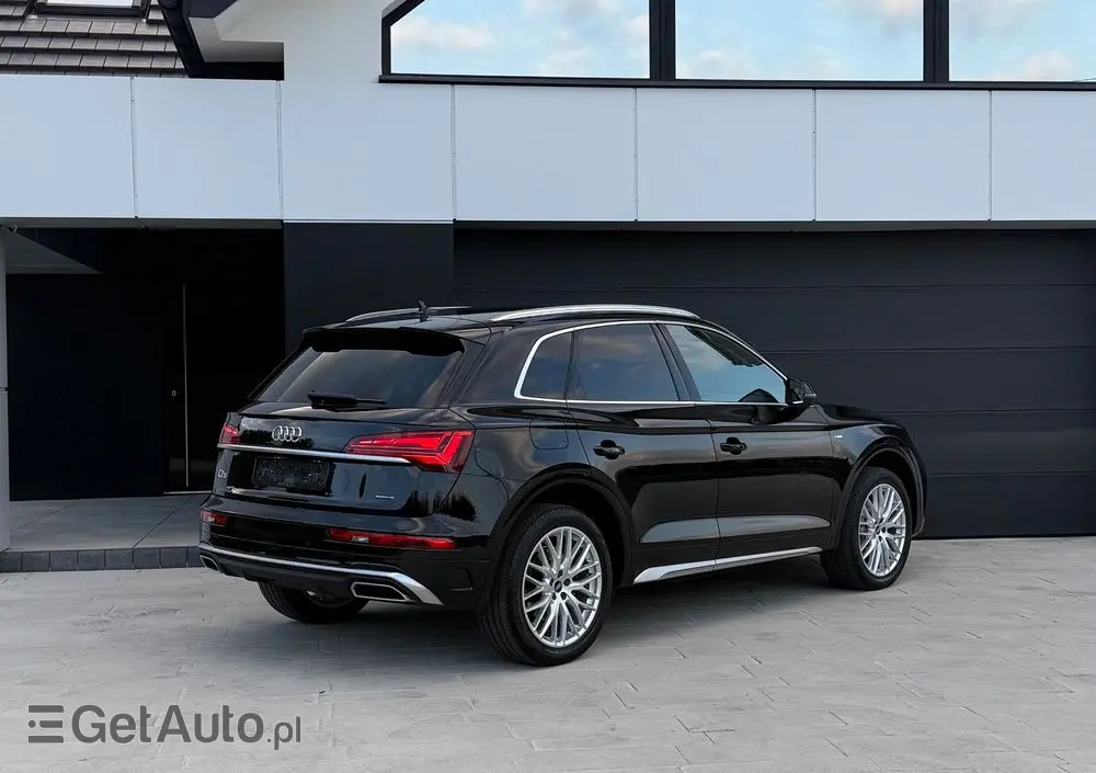 AUDI Q5 40 TDI quattro S tronic S line