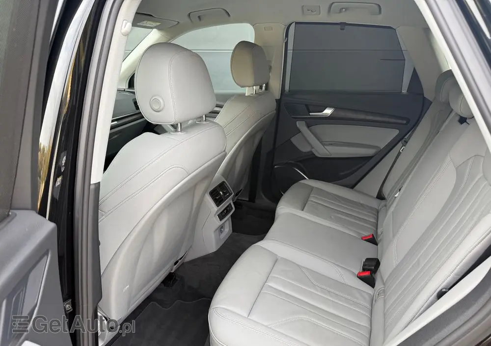 AUDI Q5 40 TDI quattro S tronic S line