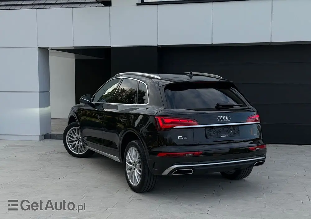 AUDI Q5 40 TDI quattro S tronic S line