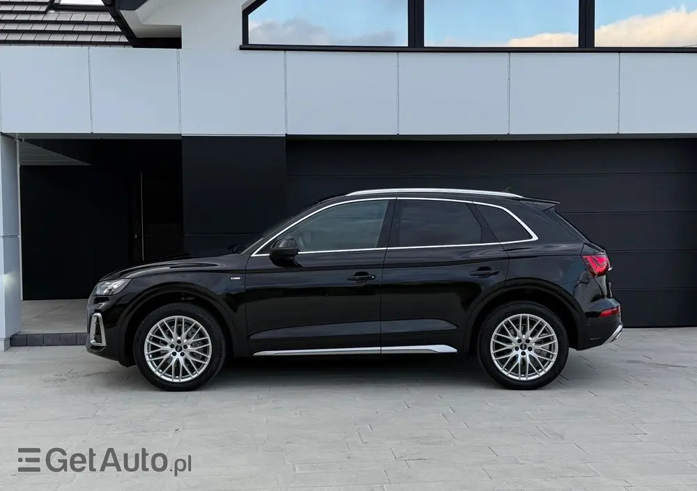 AUDI Q5 40 TDI quattro S tronic S line