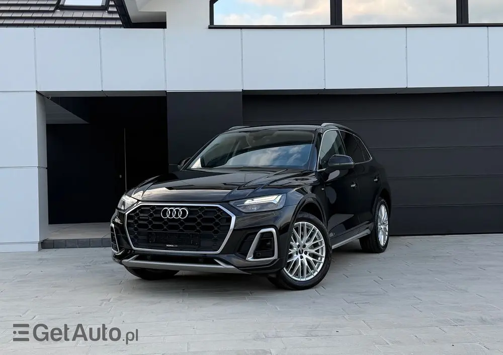 AUDI Q5 40 TDI quattro S tronic S line