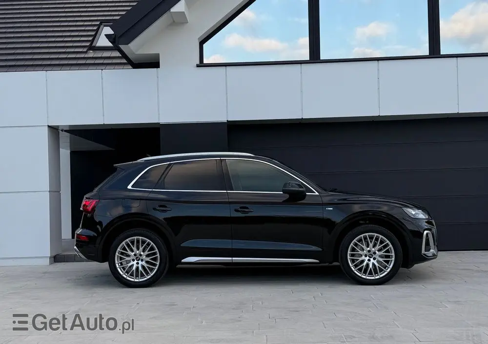 AUDI Q5 40 TDI quattro S tronic S line