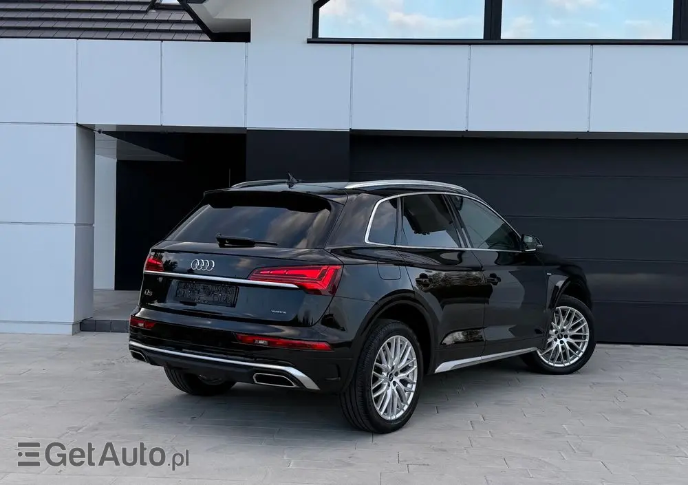 AUDI Q5 40 TDI quattro S tronic S line