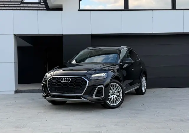 AUDI Q5 40 TDI quattro S tronic S line