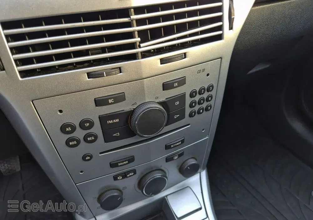 OPEL Astra 1.4 Edition