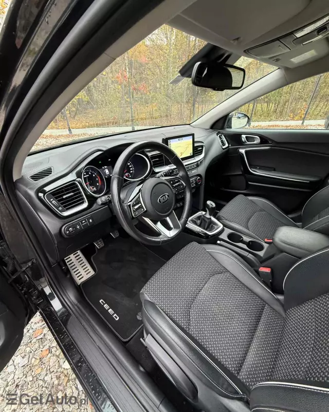 KIA Ceed 1.4 CVVT Attract