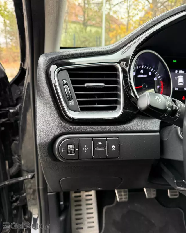 KIA Ceed 1.4 CVVT Attract