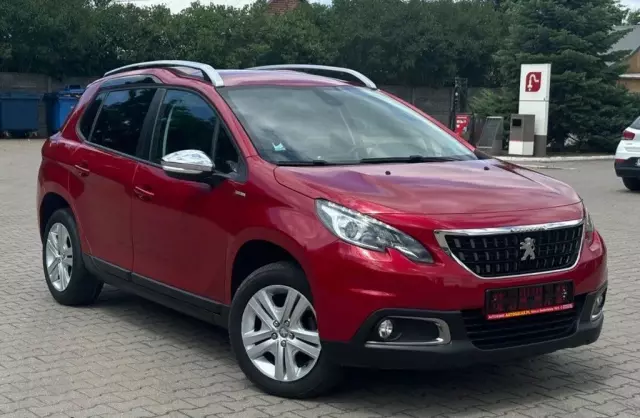 PEUGEOT 2008 