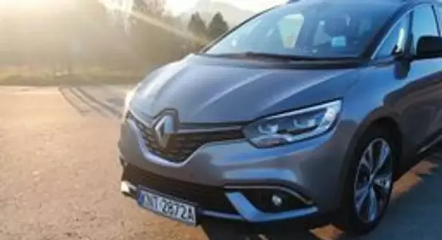 RENAULT Scenic 