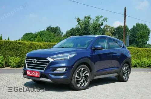 HYUNDAI Tucson 