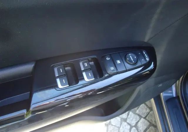 KIA Sportage 1.6 T-GDI Business Line 4WD DCT