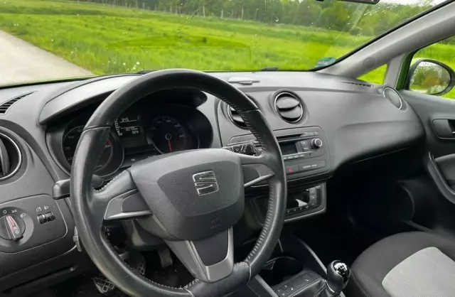 SEAT Ibiza 