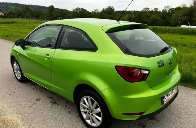 SEAT Ibiza 
