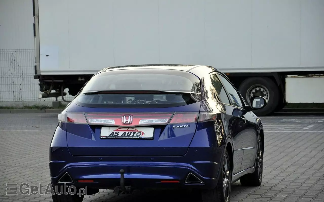 HONDA Civic 1.8 Sport