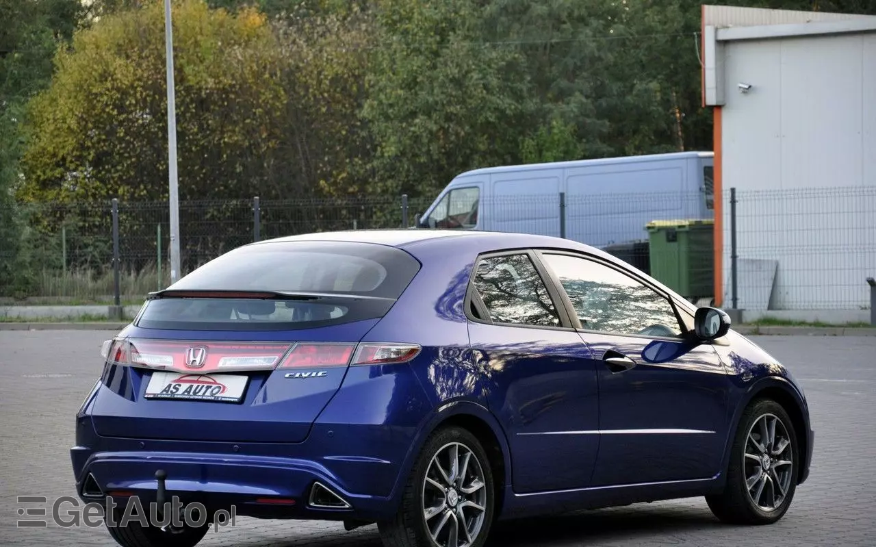 HONDA Civic 1.8 Sport