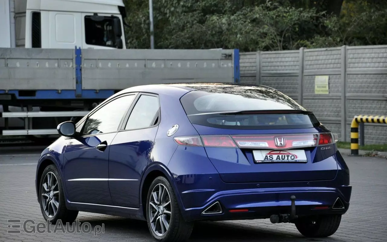 HONDA Civic 1.8 Sport